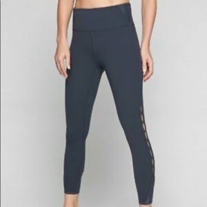 Athleta Gray Legging with Side Trim Detail EUC S